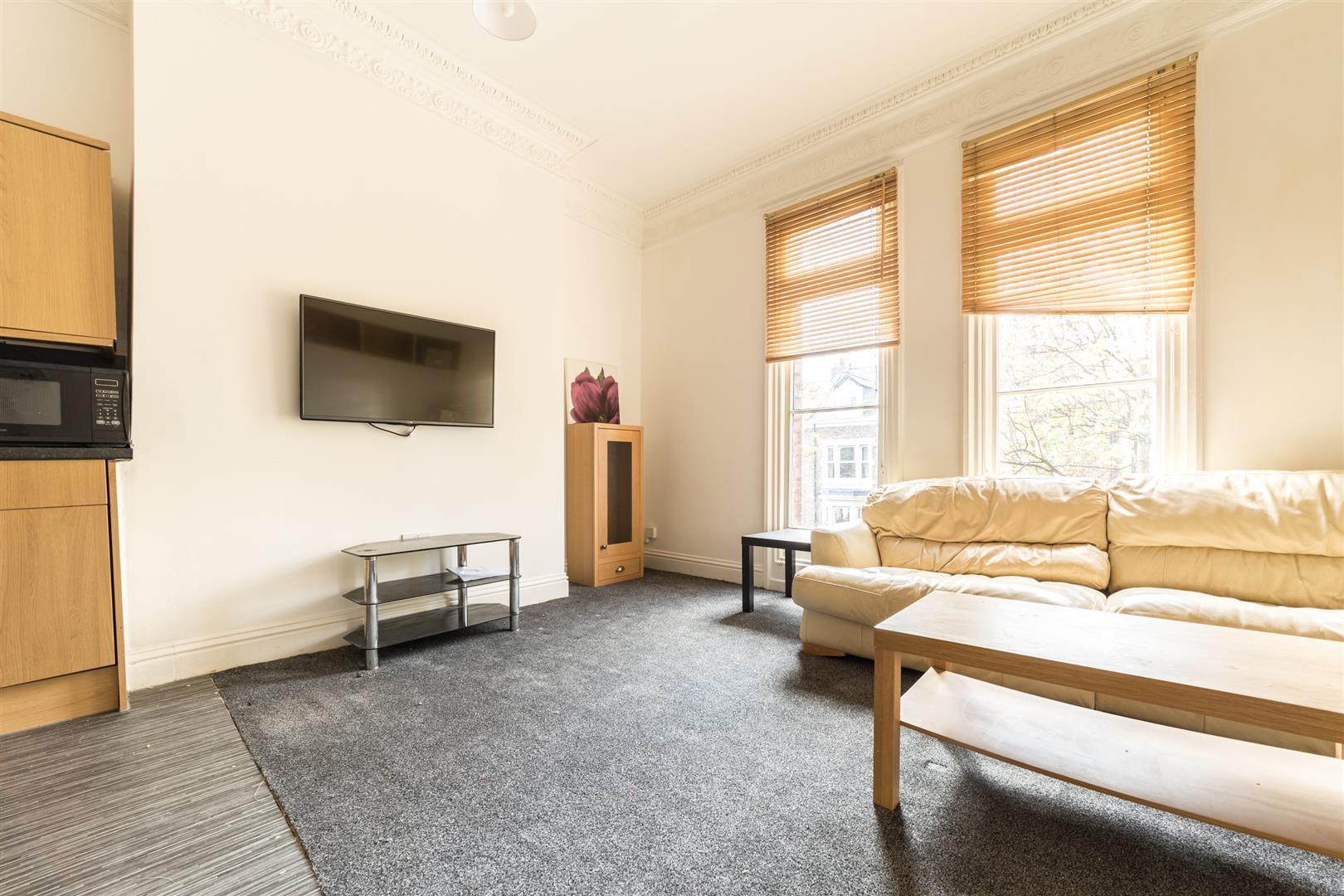 Flat Otterburn Terrace in Newcastle upon Tyne