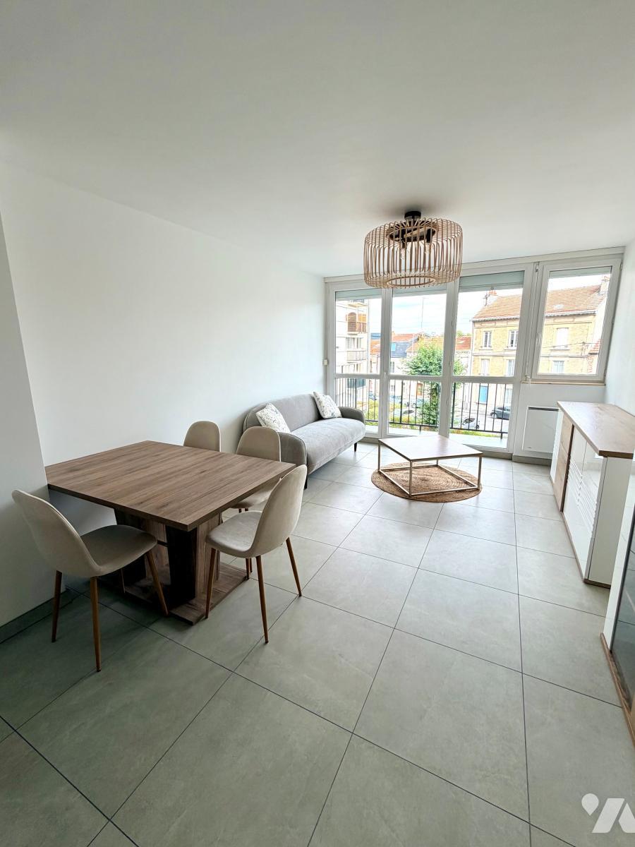 Flat Rue d'Estienne d'Orves in Reims