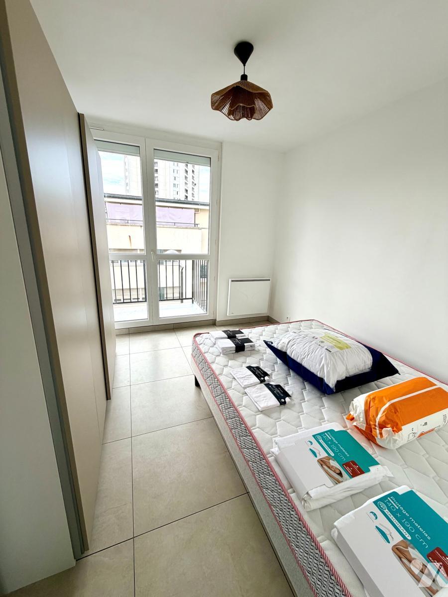 Flat Rue d'Estienne d'Orves in Reims
