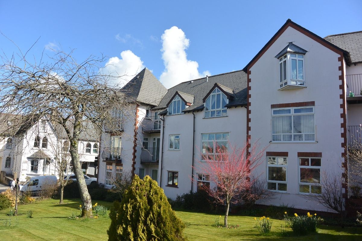 Flat East Street in West Devon