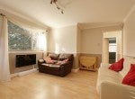 Flat Cobblers Close in Farnham Royal