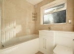 Flat Cobblers Close in Farnham Royal