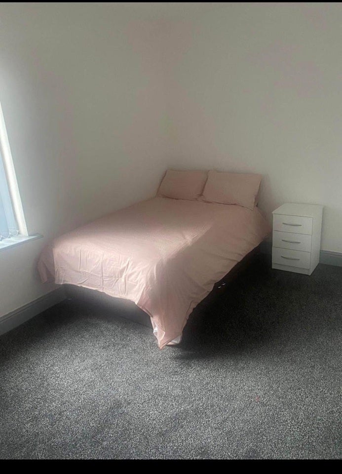 Flat Ladywood Middleway in Birmingham