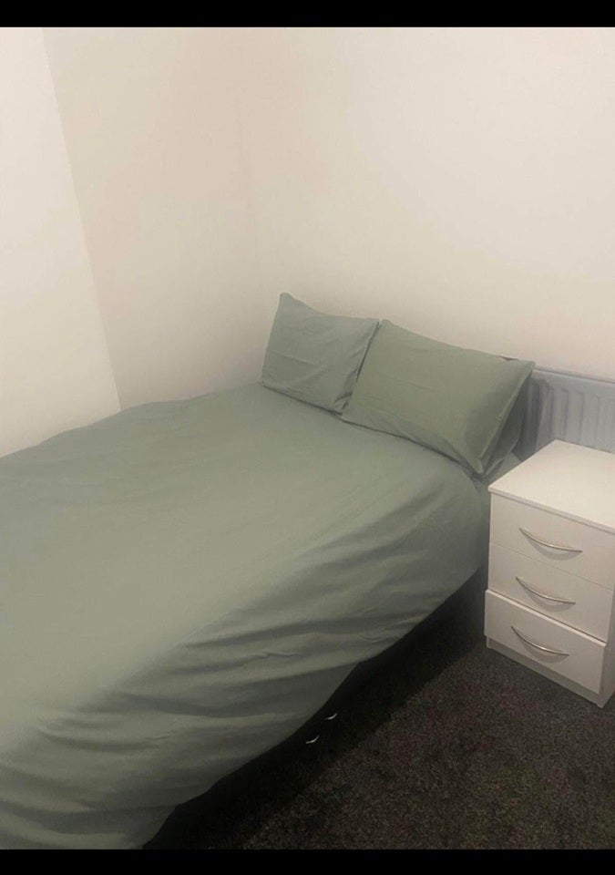 Flat Ladywood Middleway in Birmingham