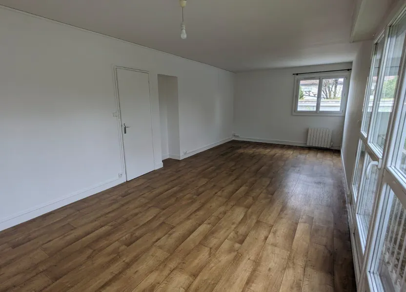 Flat Rue Cerey in Bordeaux