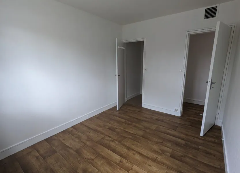 Flat Rue Cerey in Bordeaux