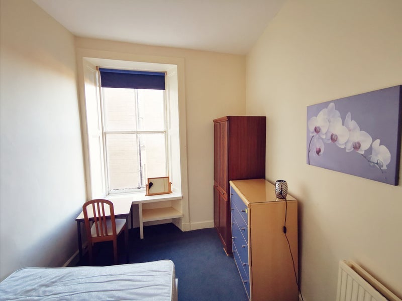 Room Leith Walk in City of Edinburgh
