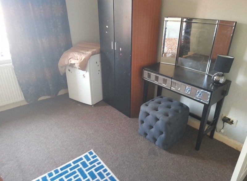 Room Windle Avenue in Manchester