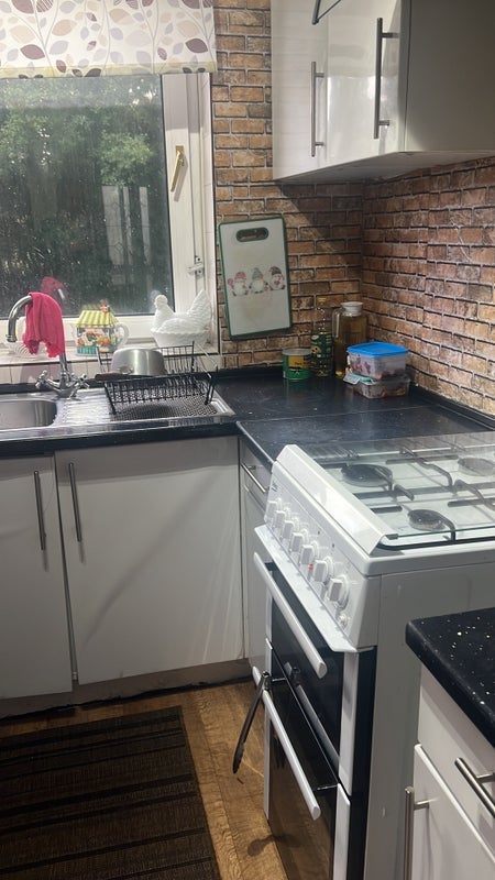 Room Windle Avenue in Manchester