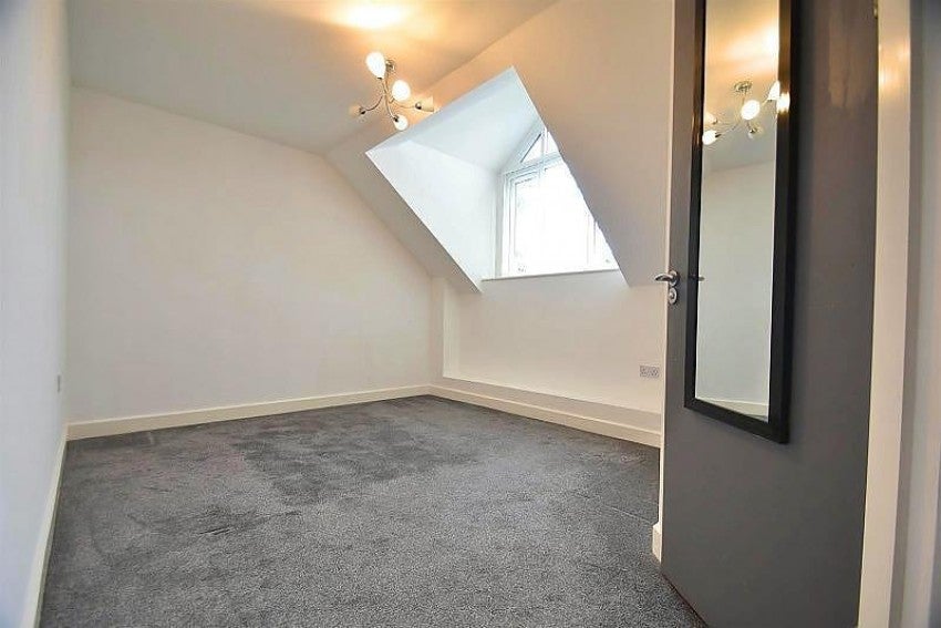Flat Hunston Road in Trafford
