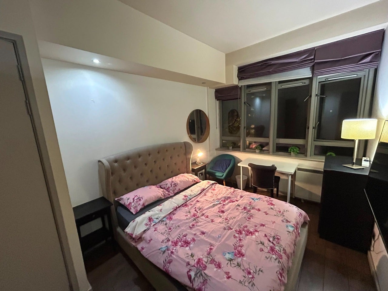 Room City Road in Greater London