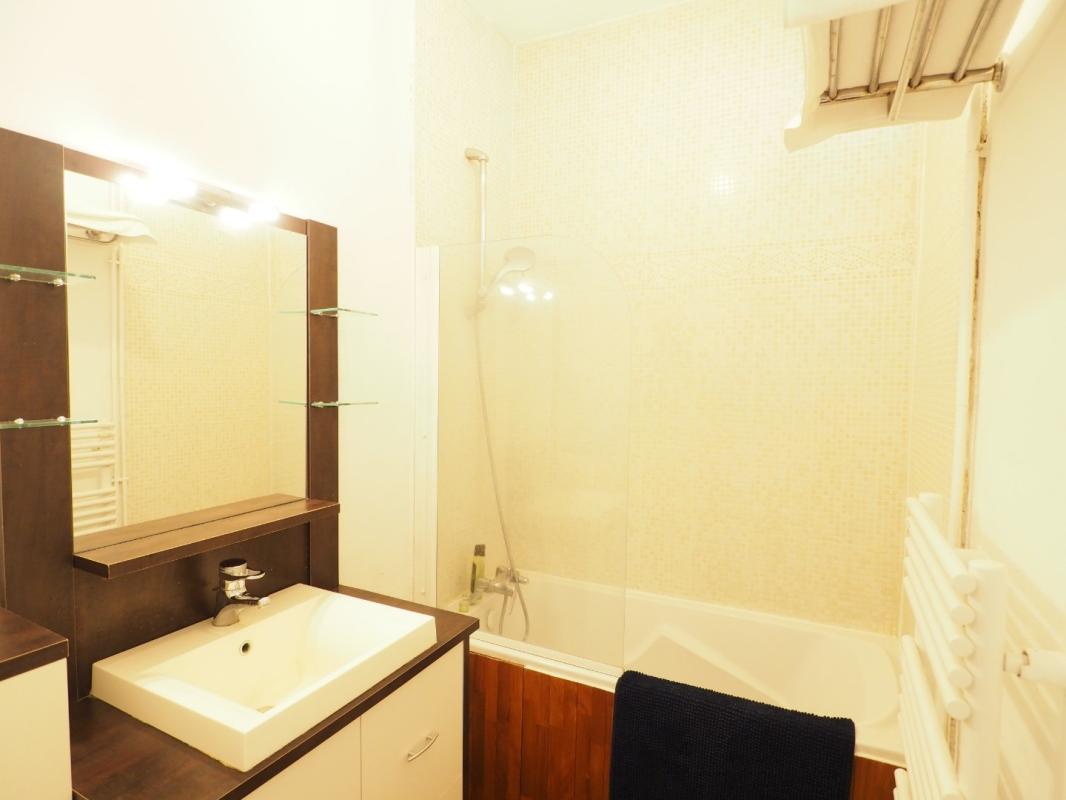 Flat Place Carnot in Lyon