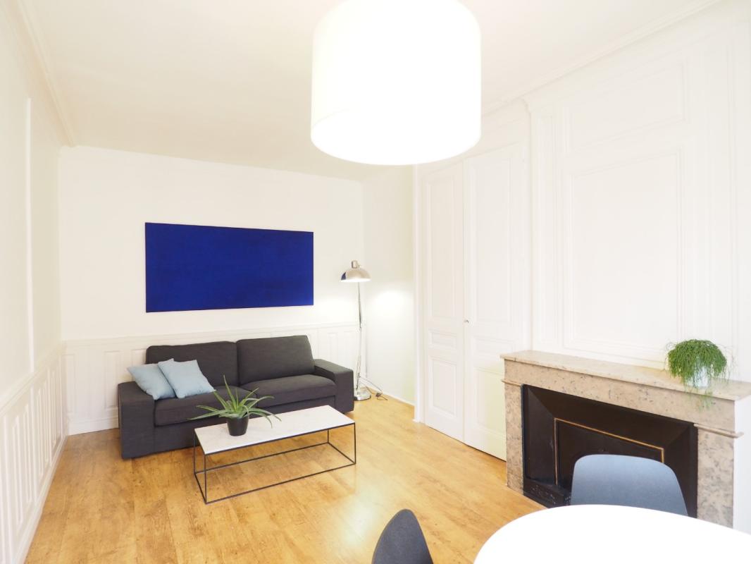 Flat Place Carnot in Lyon