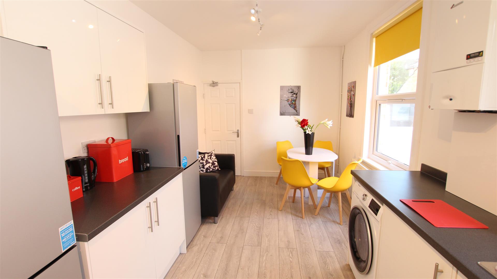 Room Bostock Avenue in Northampton