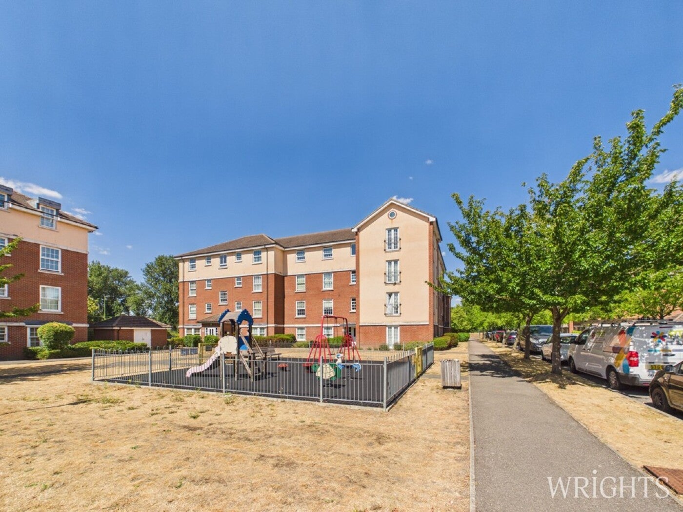 Flat Merrifield COurt in Welwyn Hatfield