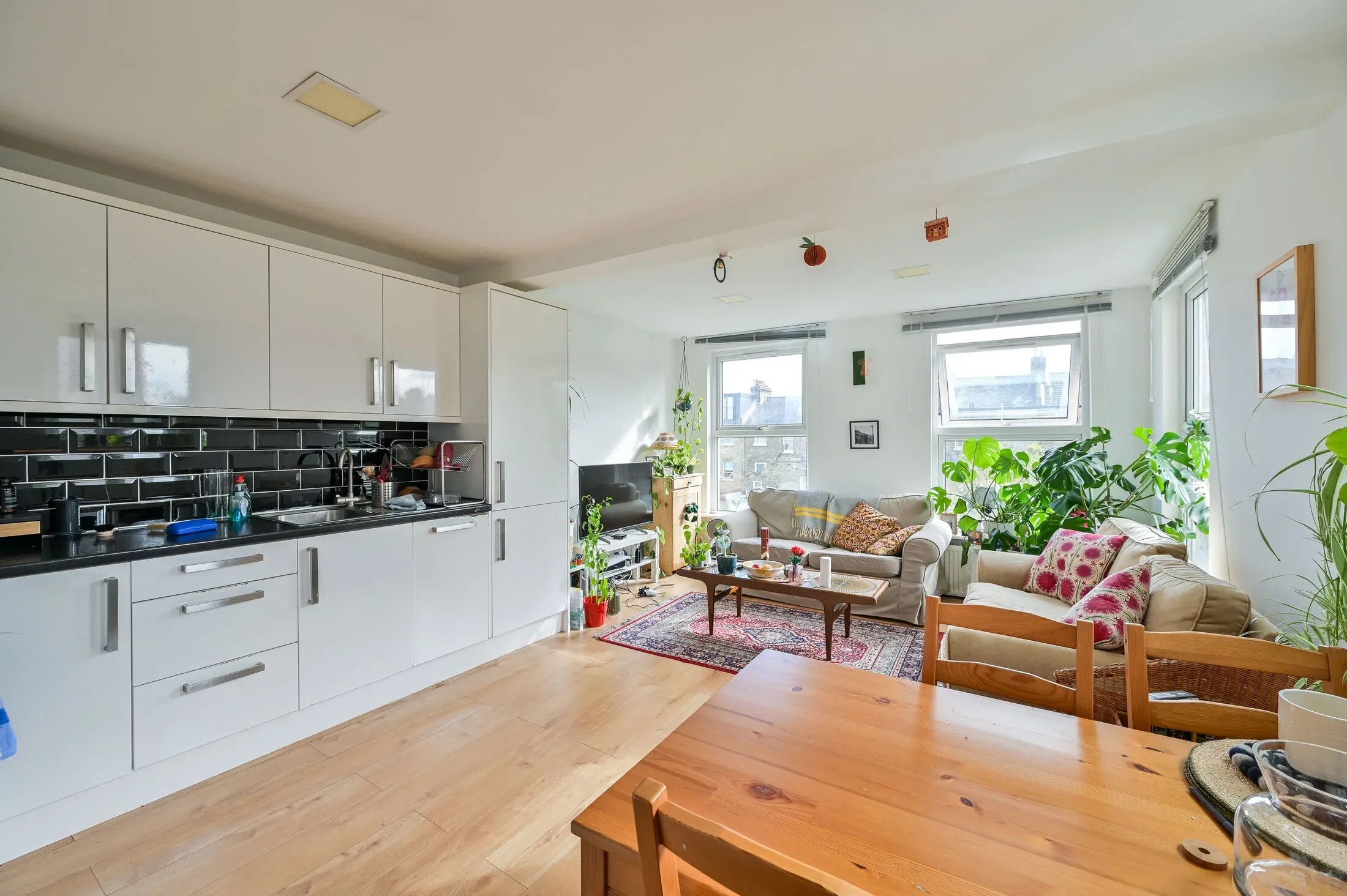 Flat Lordship Lane in Greater London