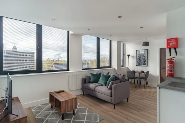 Flat Talbot Road in Trafford