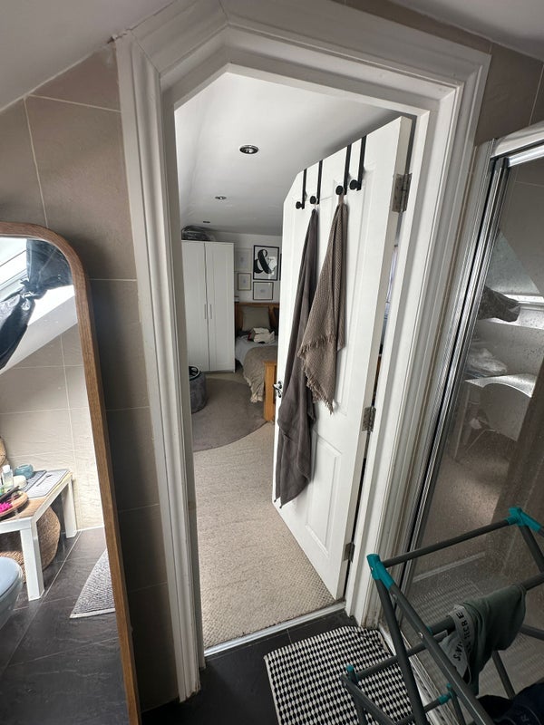 Room Wandsworth Bridge Road in Greater London