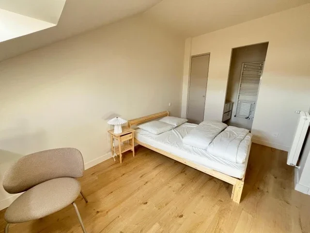 Room Rue Rabelais in Angers