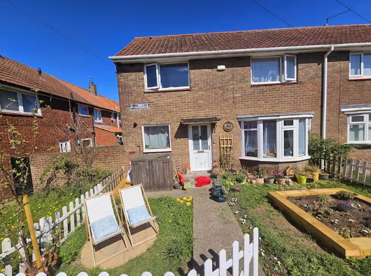 Room Etal Lane in Newcastle upon Tyne