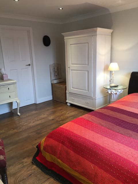 Room Seagrave Road in Greater London