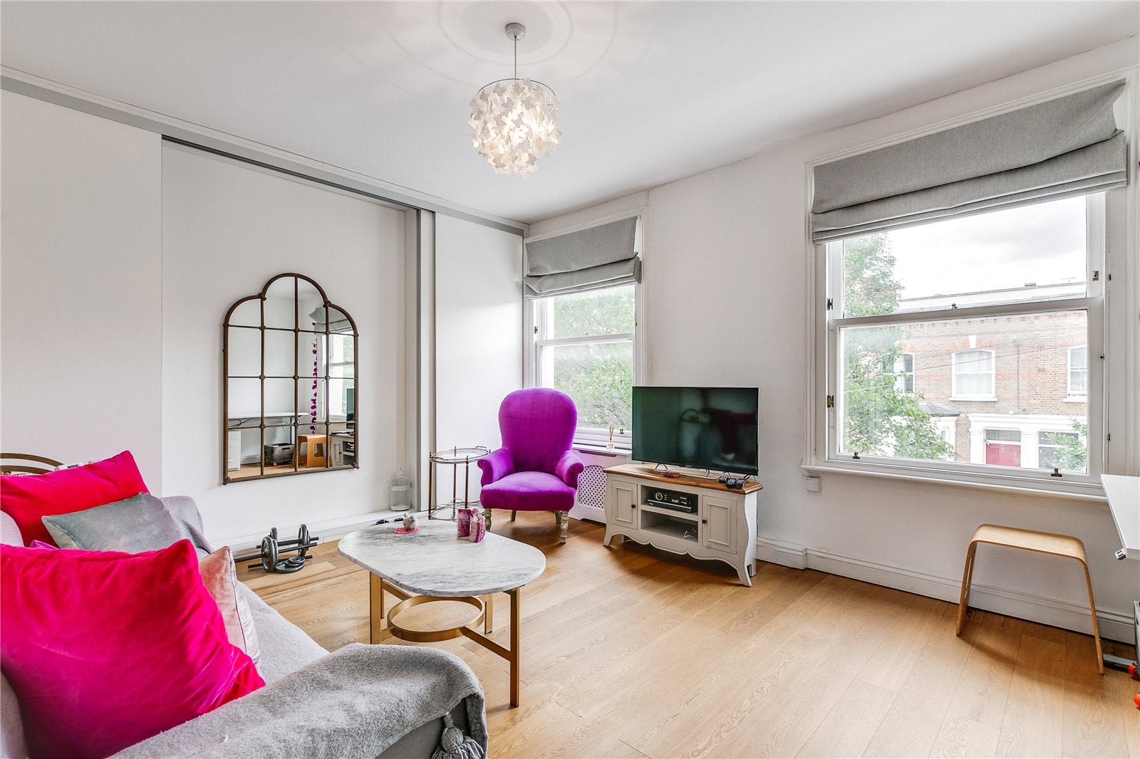 Flat Lydford Road in City of Westminster