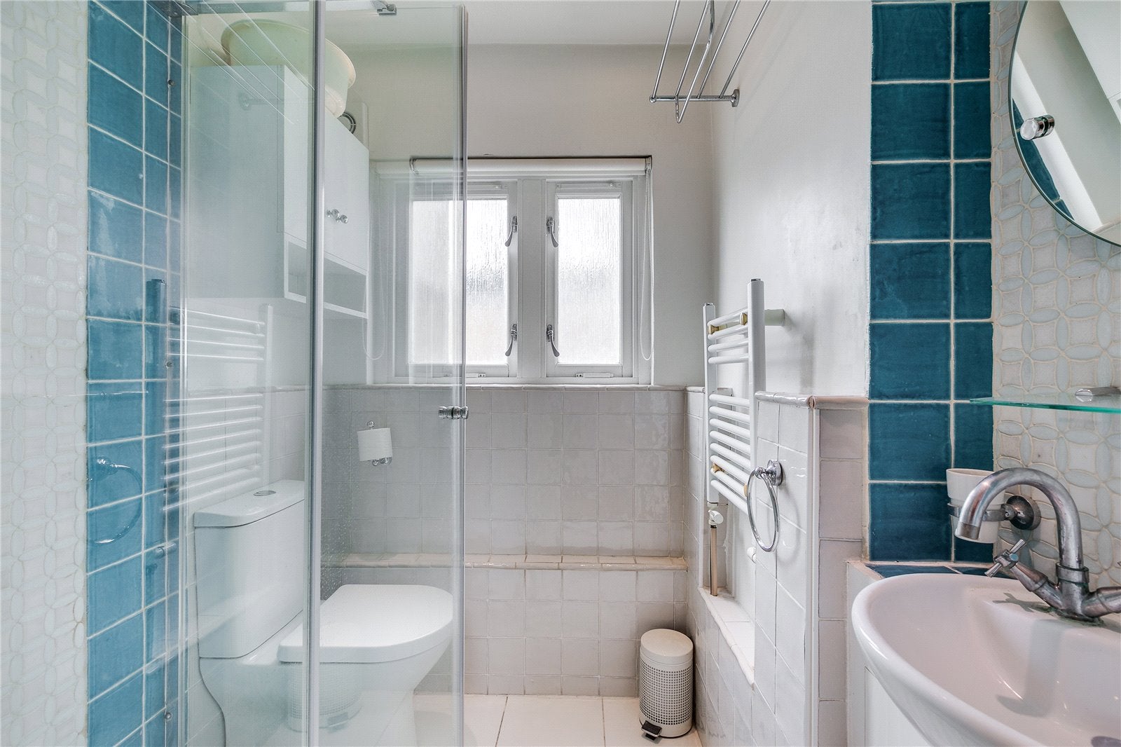 Flat Lydford Road in City of Westminster