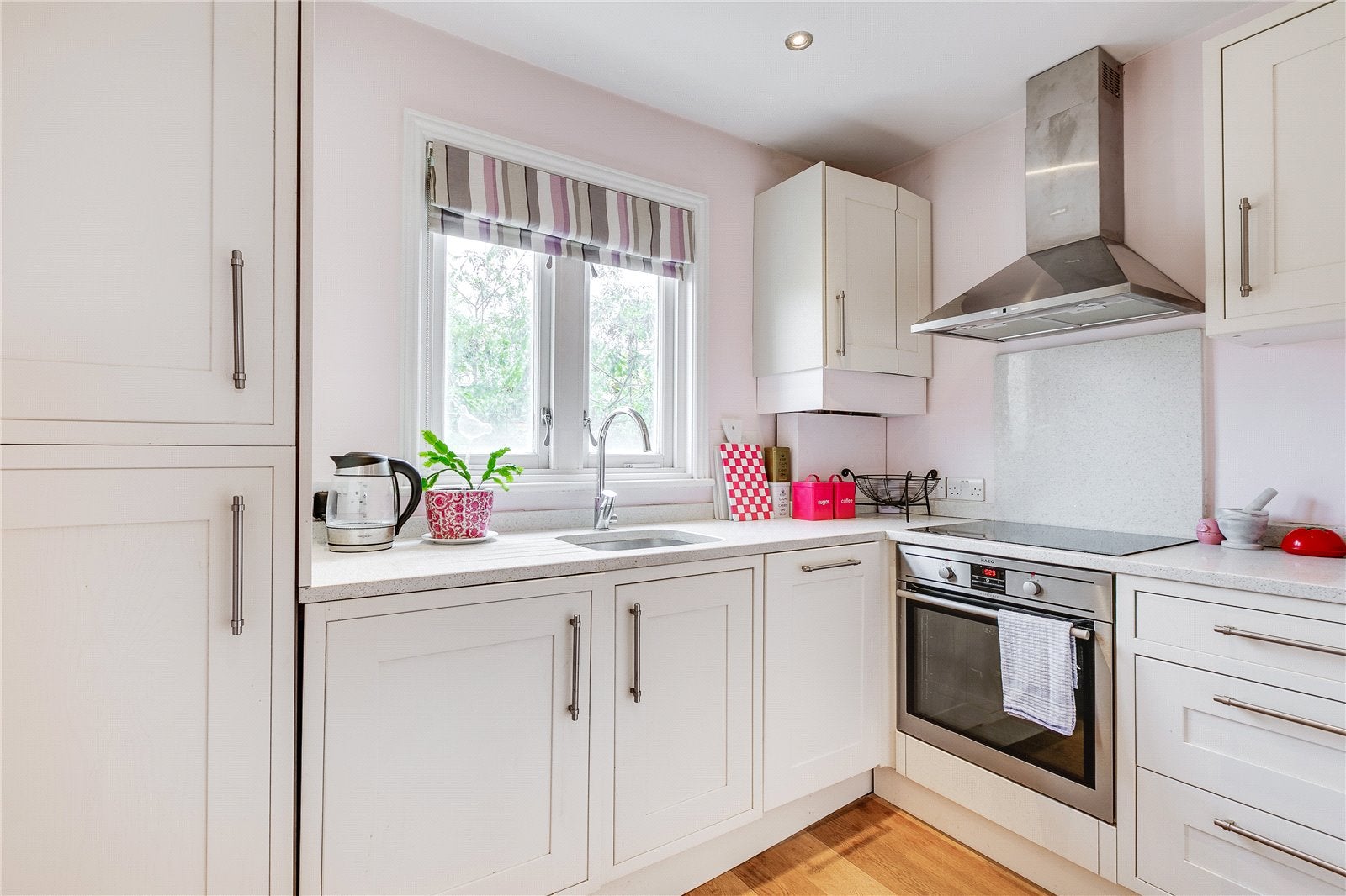 Flat Lydford Road in City of Westminster
