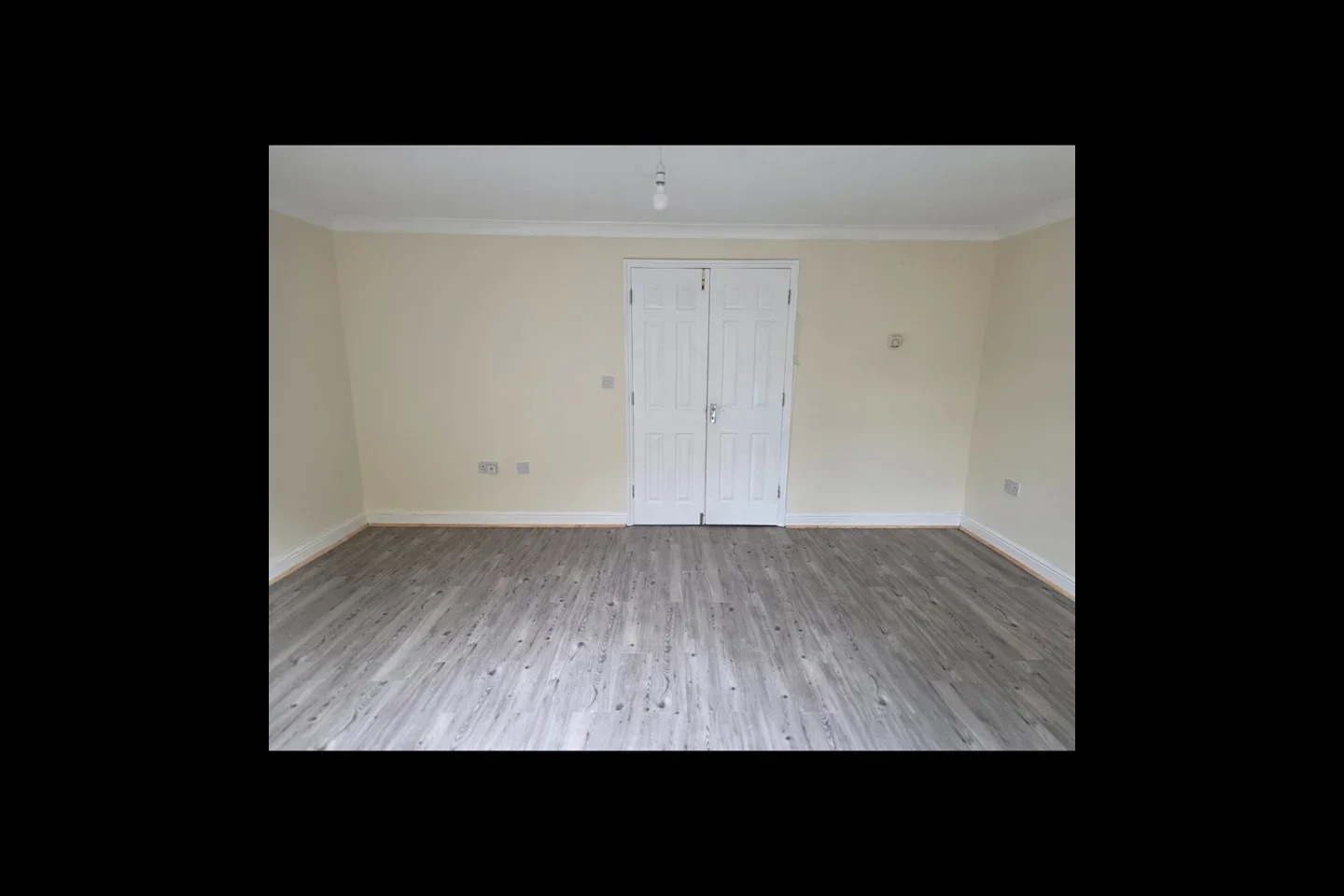 House Punchard Crescent in Greater London