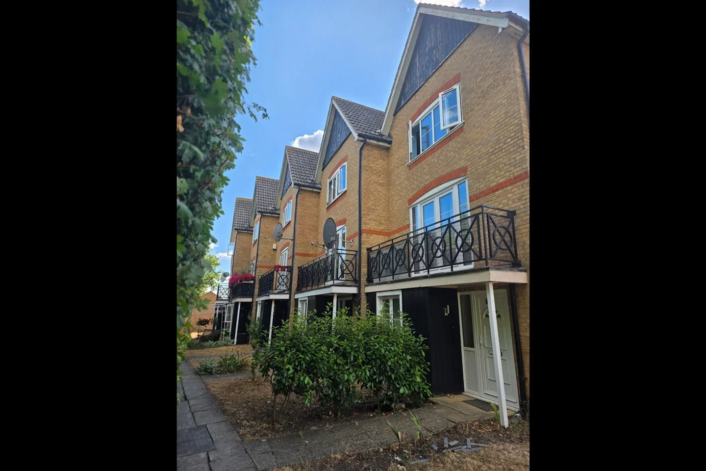 House Punchard Crescent in Greater London