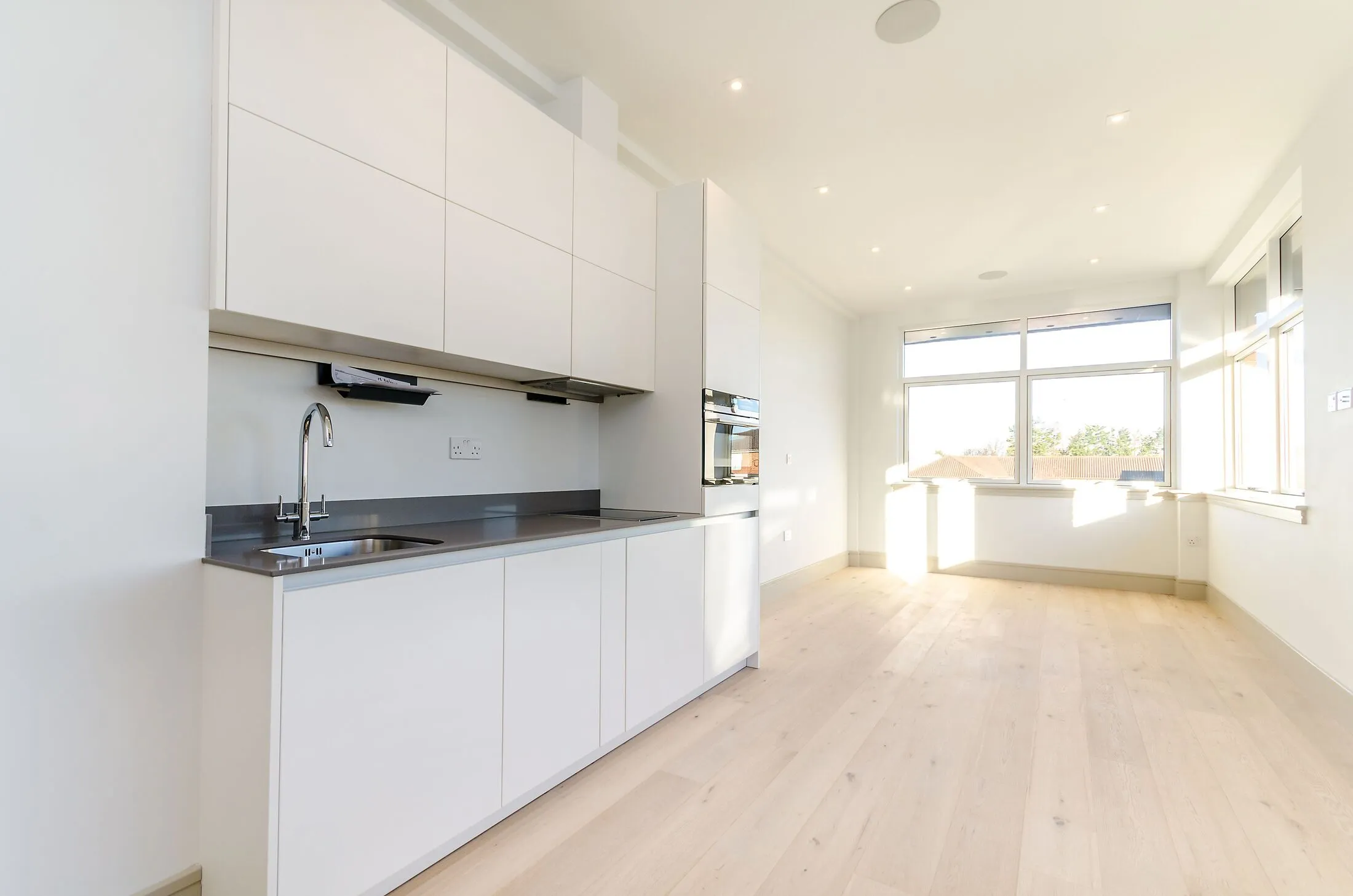 Flat Barnard Gardens in Greater London