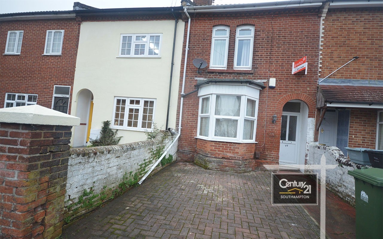 House Avenue Road in Southampton