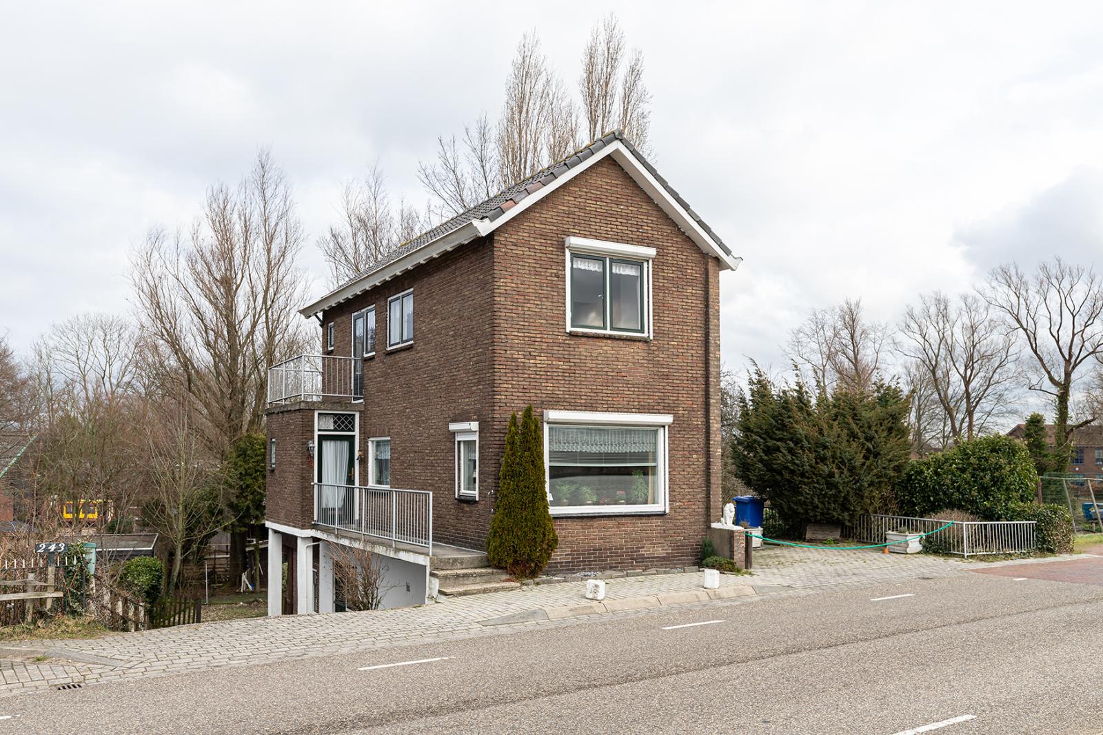 Baanhoek 239 in Sliedrecht