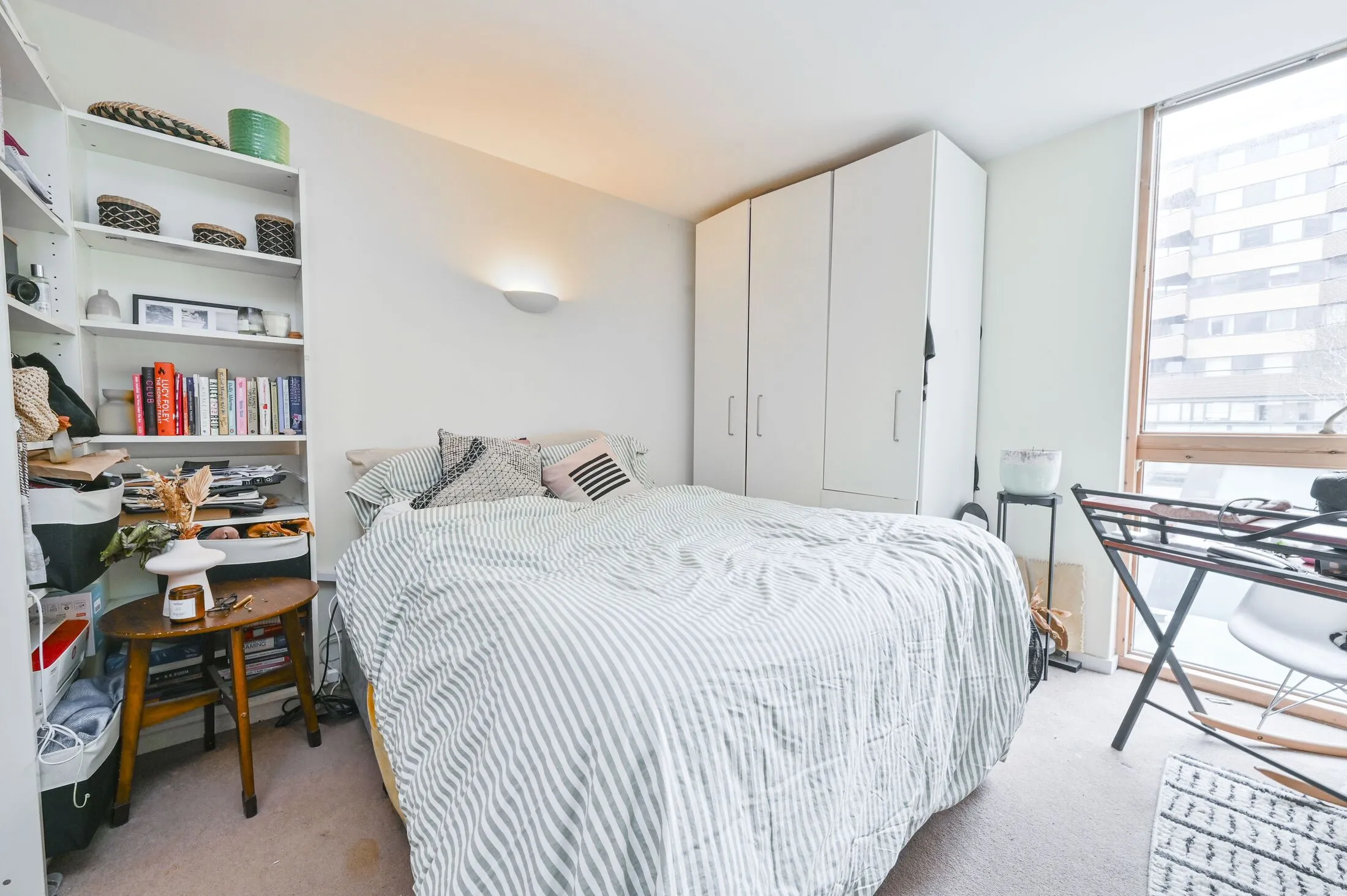 Flat Poole Street in Greater London