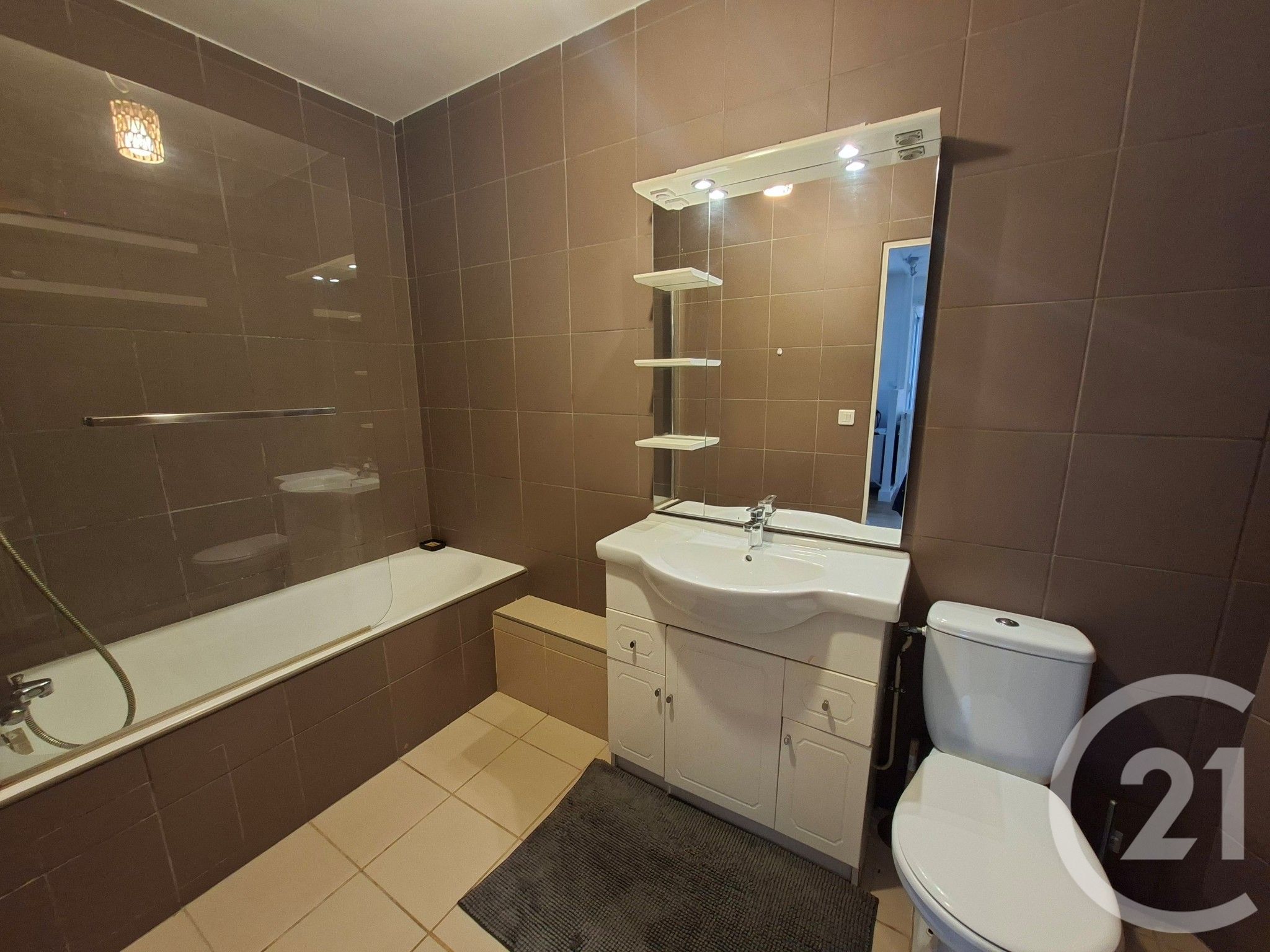 Flat Rue Saint-Amand in Paris