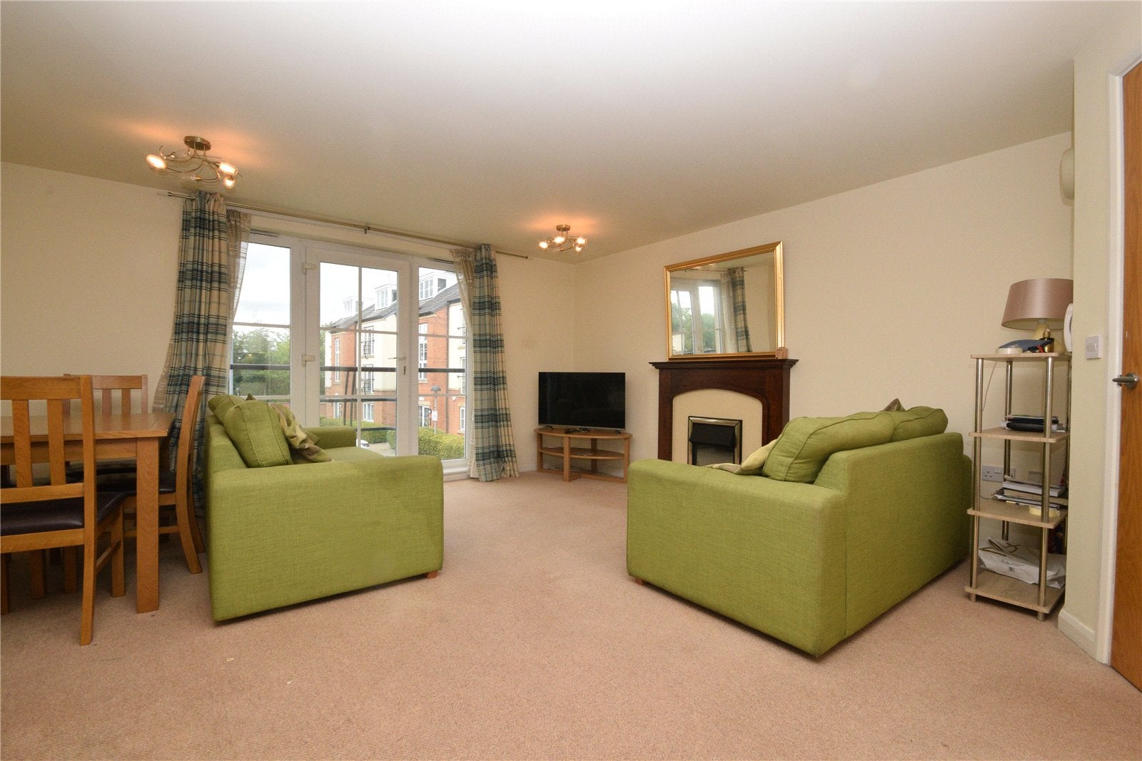 Flat The Elms in Leeds