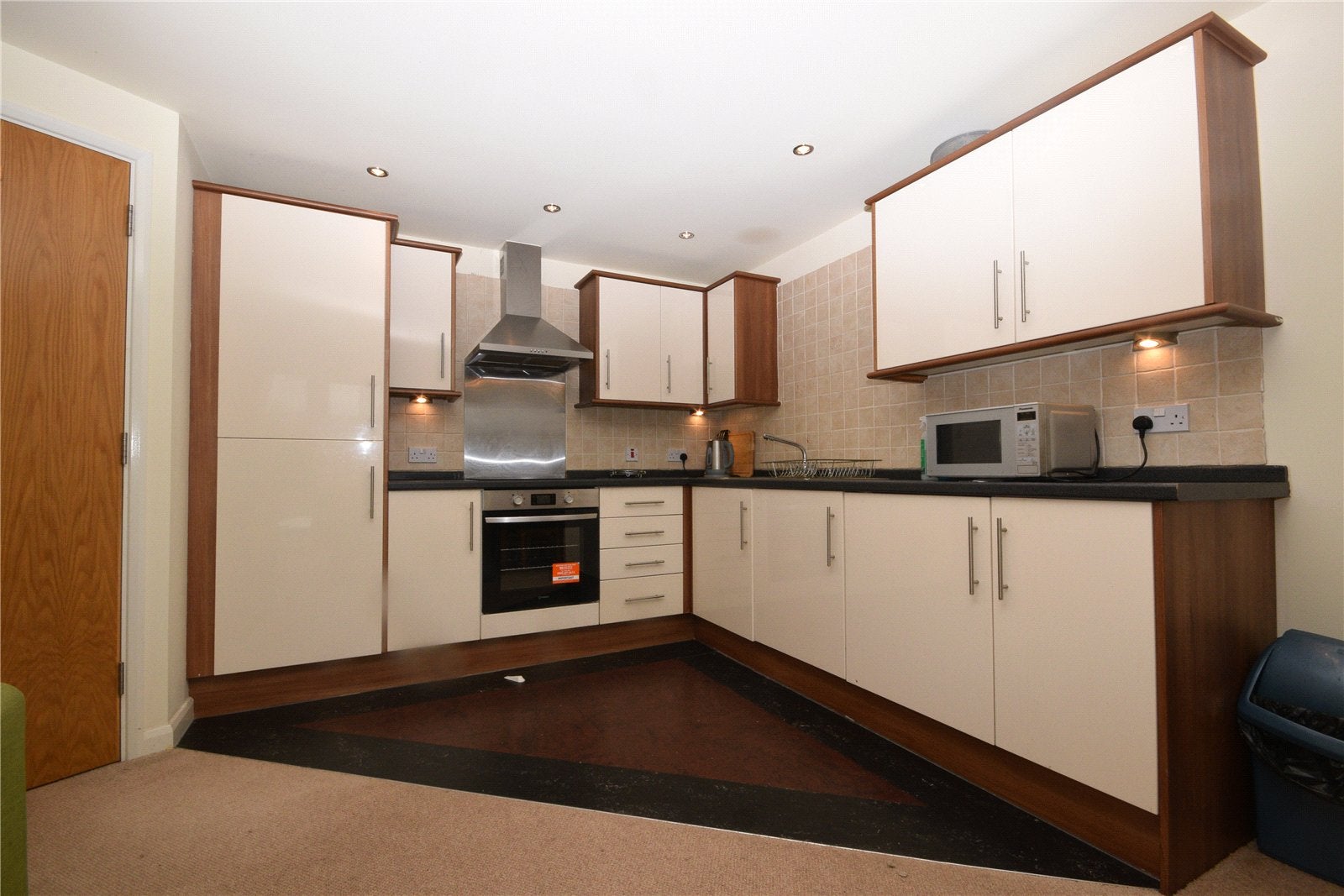 Flat The Elms in Leeds