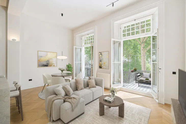 Flat Gaspar Mews in Greater London