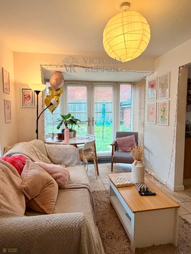 House Perrymans Close in Bristol