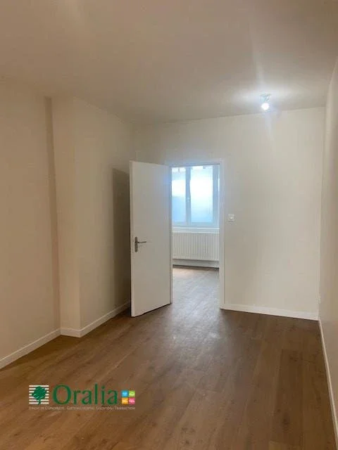 Flat Rue Sainte-Geneviève in Lyon