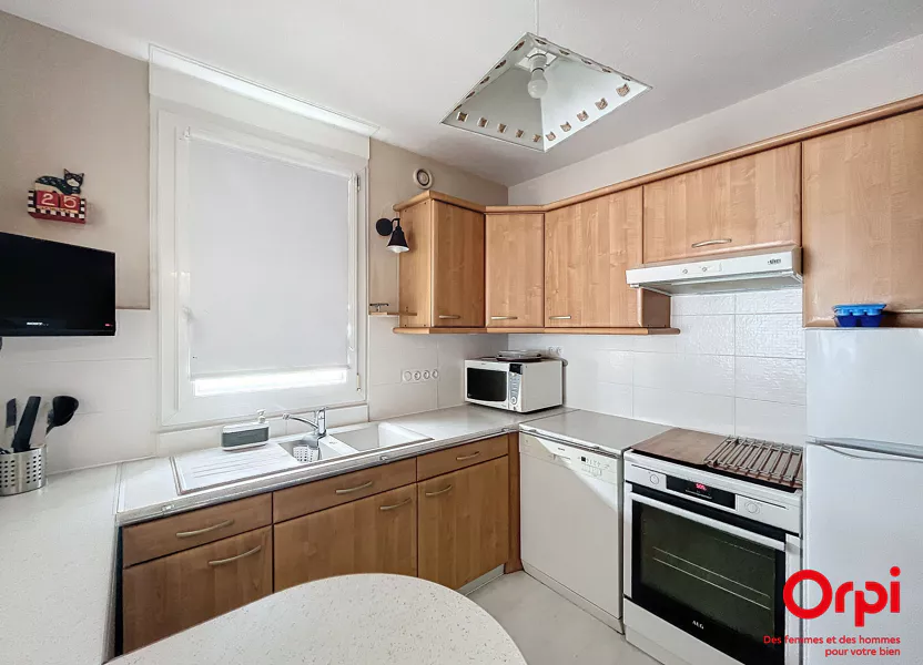 Appartement Rue Alcide de Gaspéri à Le Mans