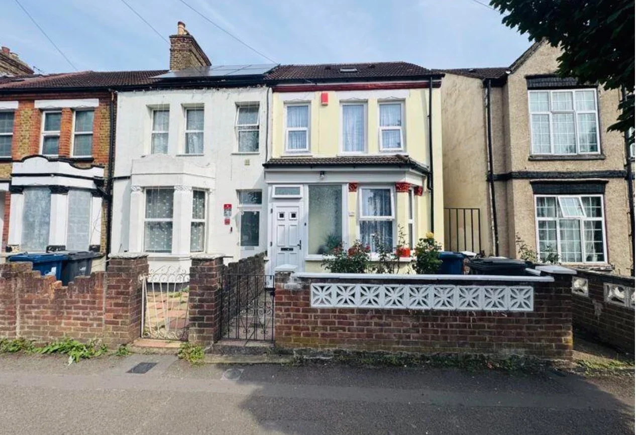 House Florence Road in Greater London