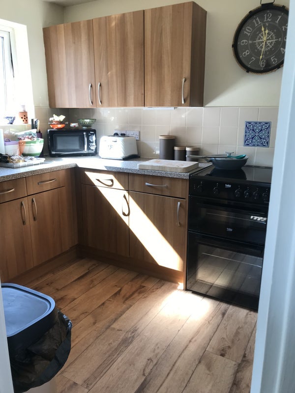 Room Coniston Walk in Trafford