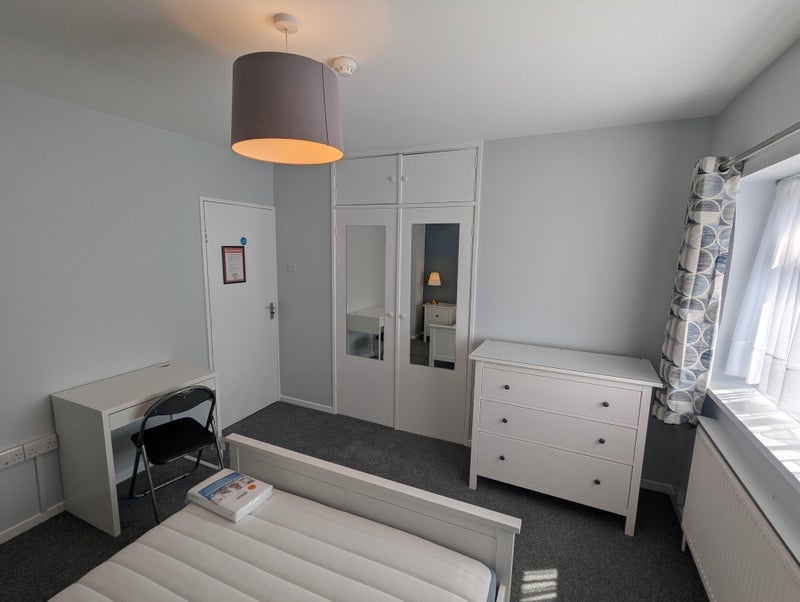 Room The Hides in Harlow