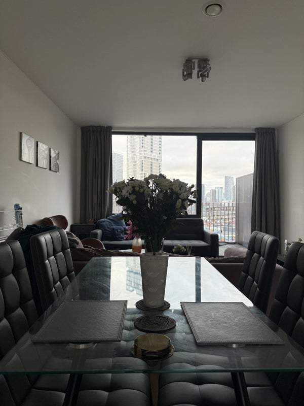 Room Leyton Road in Greater London