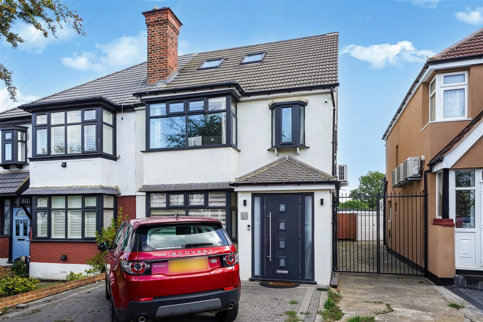 House Nathans Road in Greater London