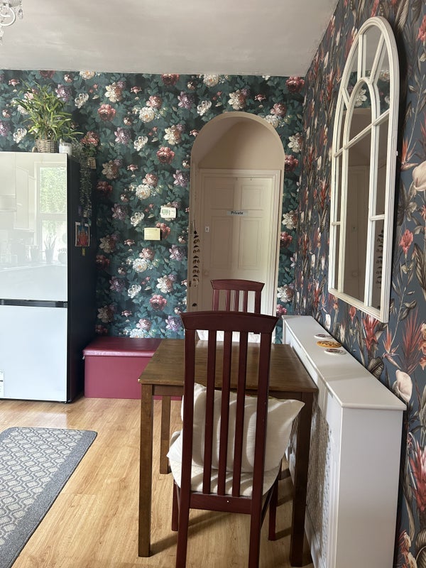 Room Brick Kiln Street in Dudley