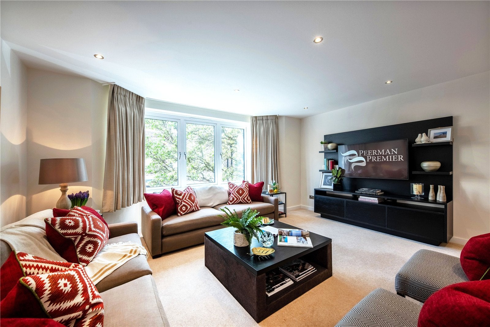 Flat Holbein Place in Greater London