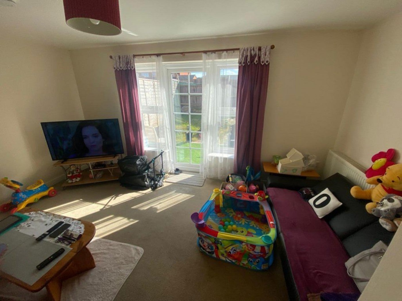 House Farnborough Close in Corby