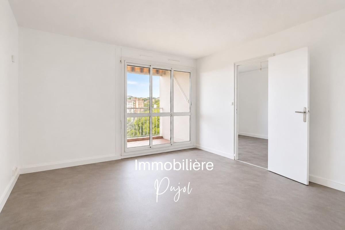 Appartement Avenue Bernard Lecache à Marseille